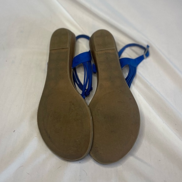 Madden Girl Blue T Strap Flats Jewel Accents Slip On Gladiator Size 9 - Picture 6 of 6